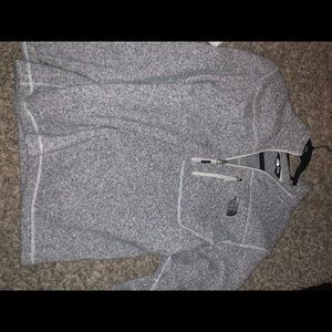 North face pullover